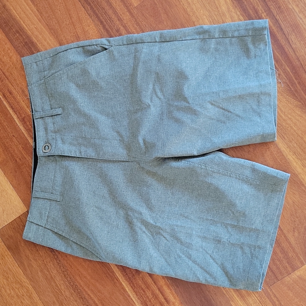 Volcom surf & turf hybrid shorts